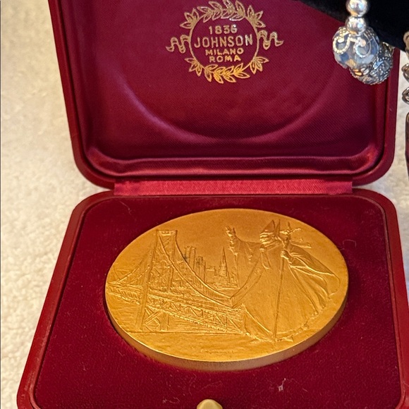 Come dig with me.  Unlisted gorgeousness in every price range. - Picture 6 of 17